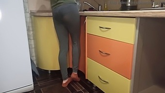 Stepmom Pleasures Her Neighbor In Homemade Video