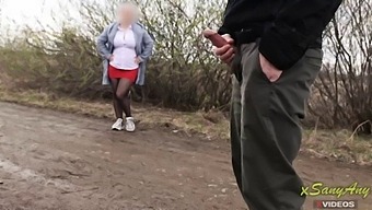 Amateur Voyeur Captures A Stranger'S Handjob In Public Park