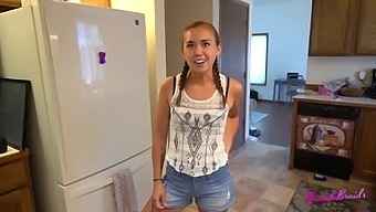 Young Stepdaughter Offers Her Daddy Sexual Training In Exchange For Rewards: Brandi'S Braids