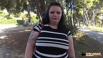 Jade Experiences Her Inaugural Double Penetration Adventure