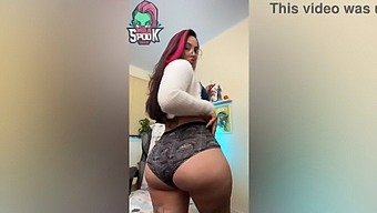 Intense Masturbation Of A Slutty Girl For Your Satisfaction