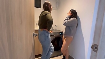 Nautin Suudelmista Kälypuoleltani, Mutta Jotkut Saattavat Kutsua Minua Oudoksi Ja Nartuksi