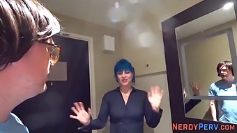 Inexperienced Person Gives Oral Pleasure For The First Time And Receives Semen