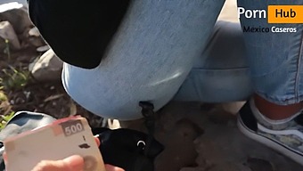 I Am An Amateur And I Squirt While Having Sex With A Stranger And She Makes Me To Cum More Than Once.